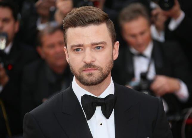 Cantor Justin Timberlake Flagrado Nu Por Paparazzi Em Praia