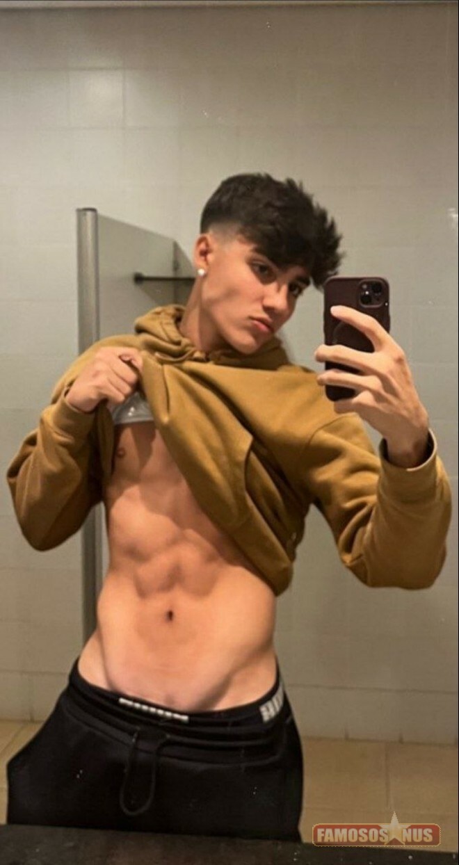 Boy do Feat viral com Gustavo Rocha também tem Nudes